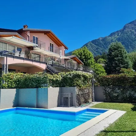 Ξενοδοχείο με διαμερίσματα Royal Apt Lake Como Colico